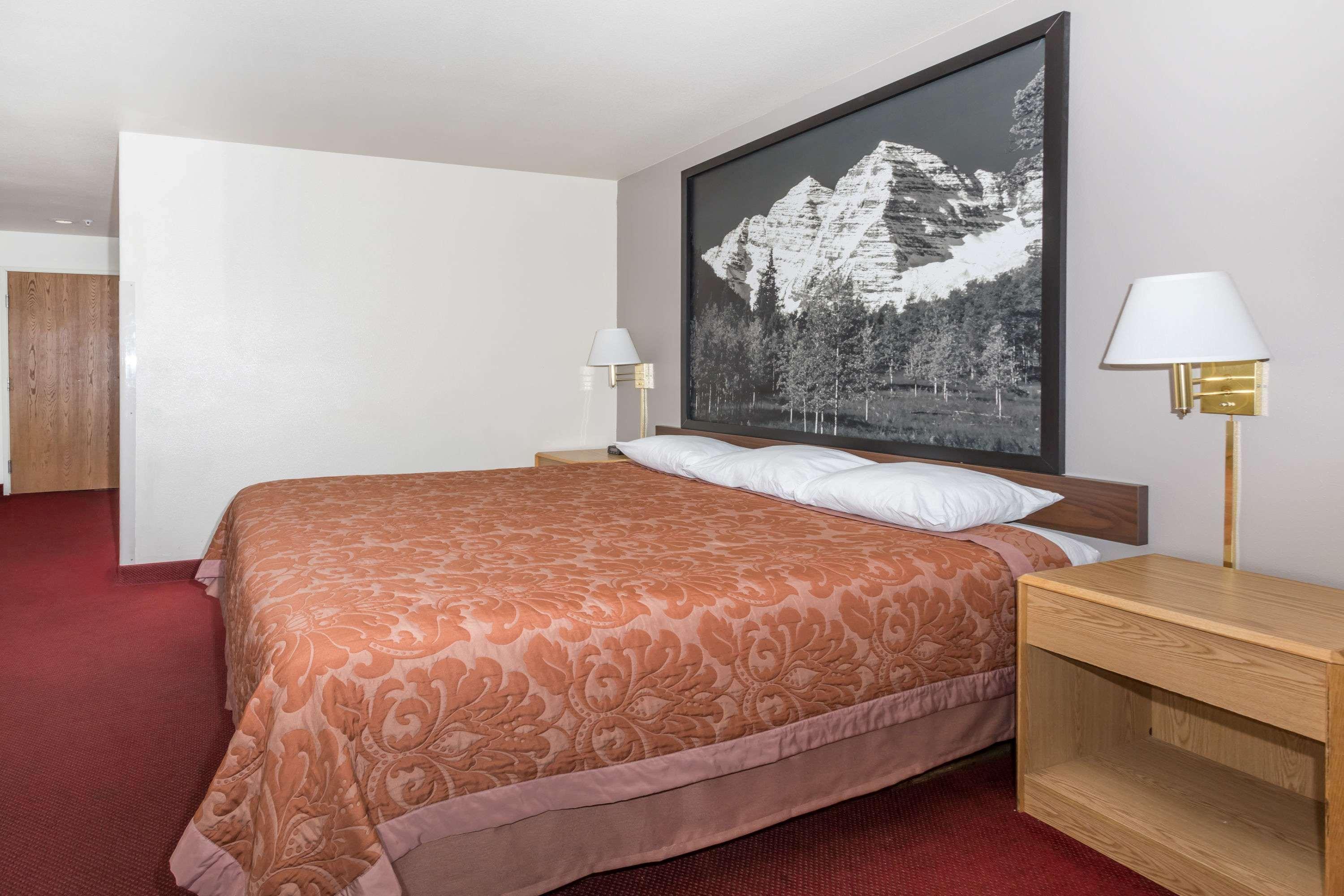 Super 8 By Wyndham Fruita Hotel Kültér fotó
